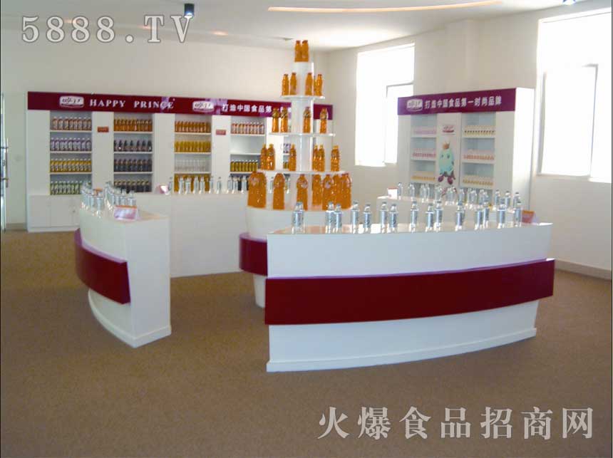 快樂王子產(chǎn)品展臺